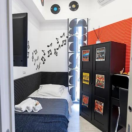 Guest house Rda Luxury Via Matteotti, 50 Mt Dal Mare