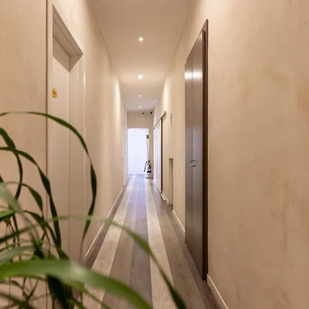 Guest house Rda Luxury Via Matteotti, 50 Mt Dal Mare 3*